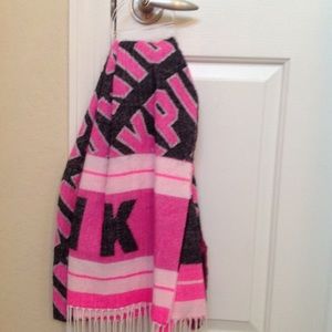 Scarfs blanket